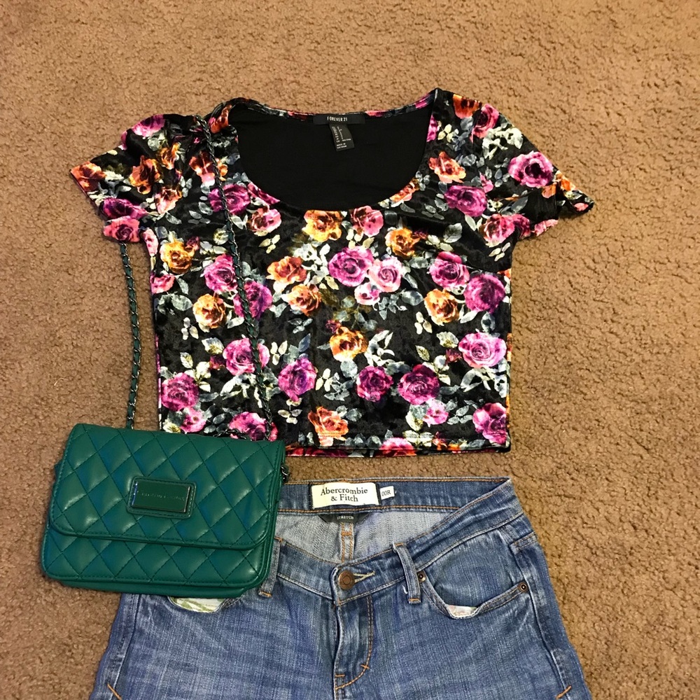 Forever 21 Floral Velvet Crop Top